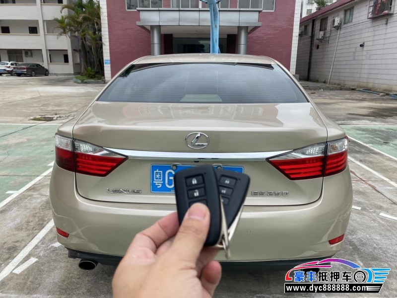 12年雷克萨斯es轿车 [已售]