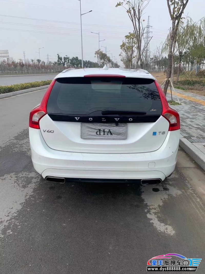 14年沃尔沃v60轿车 [已售]