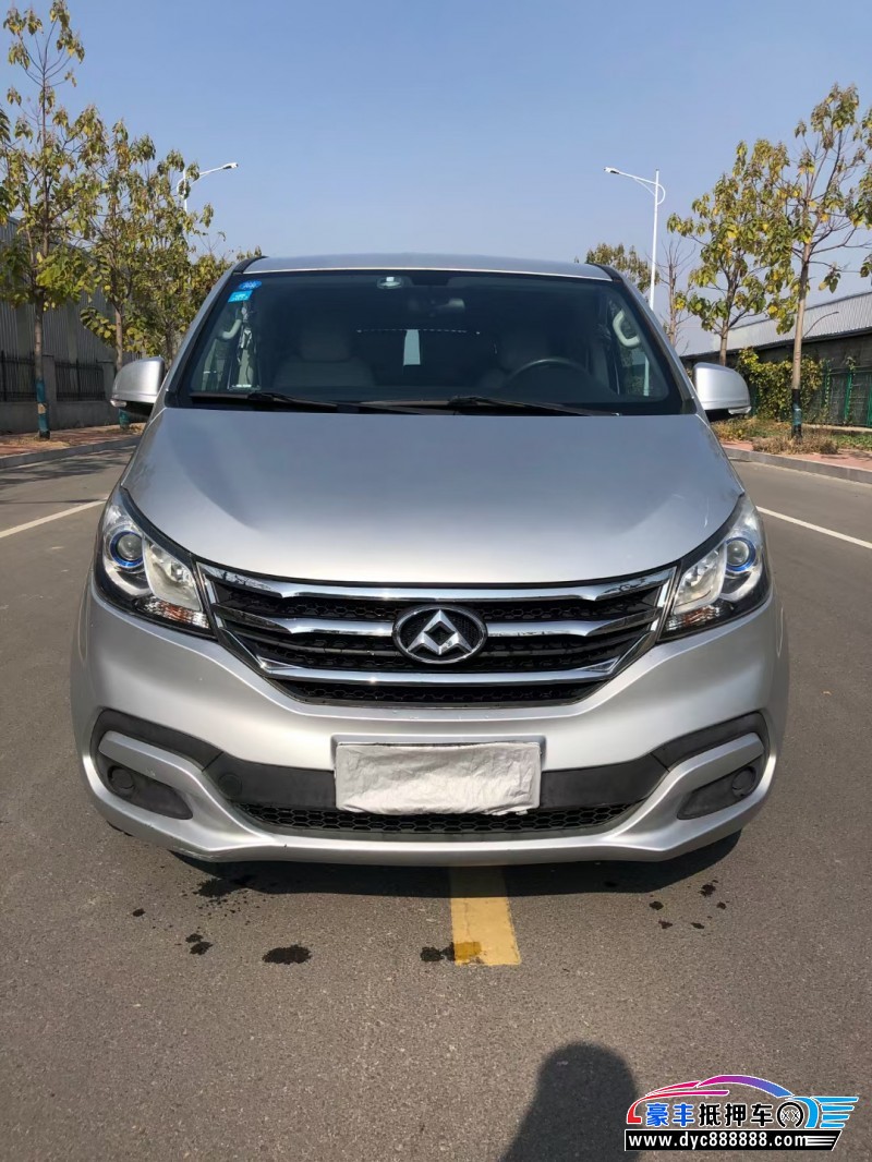 15年上汽大通g10mpv [在售]