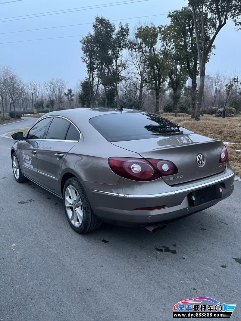 11年大众cc轿车 [已售]
