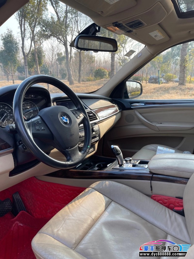 13年宝马x5轿车 [已售]