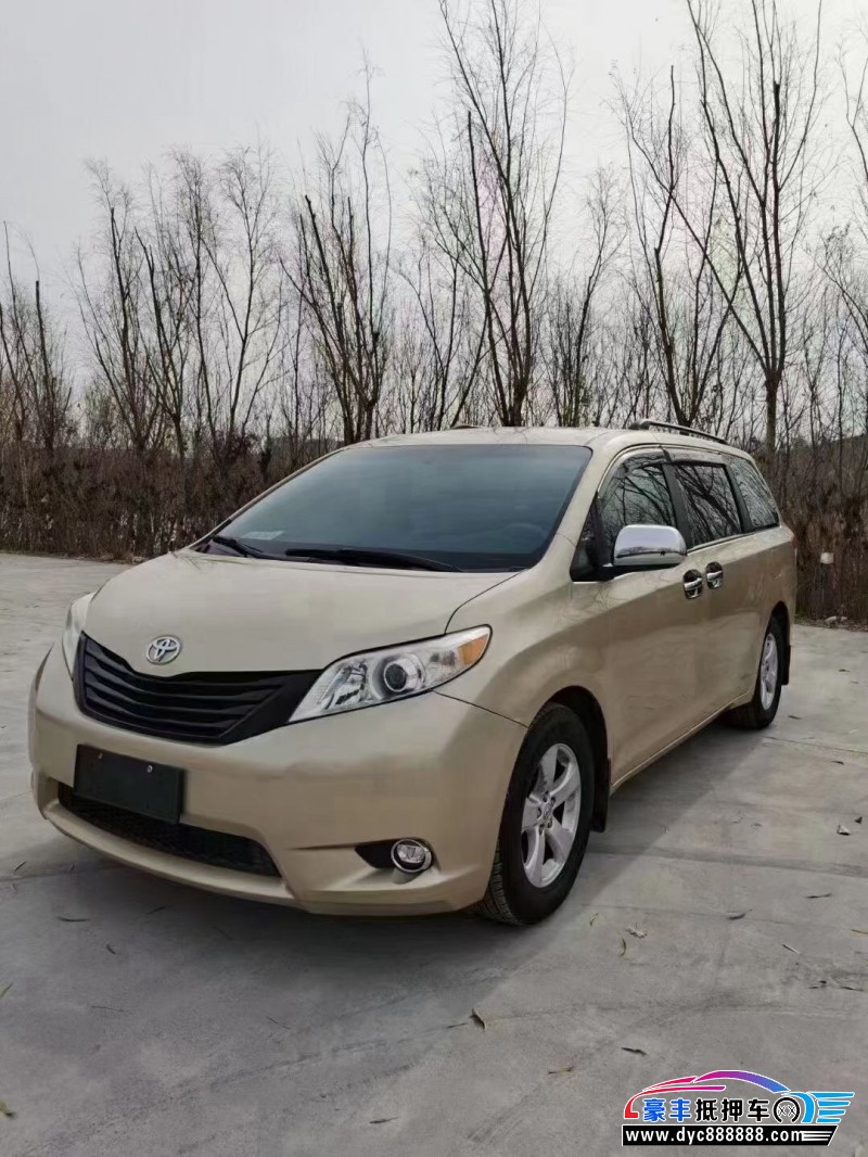 12年丰田塞纳mpv [已售]