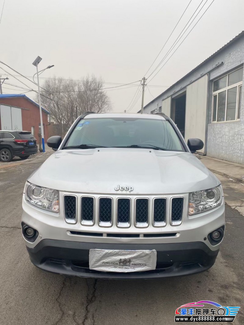 11年jeep指南者轿车 [已售]