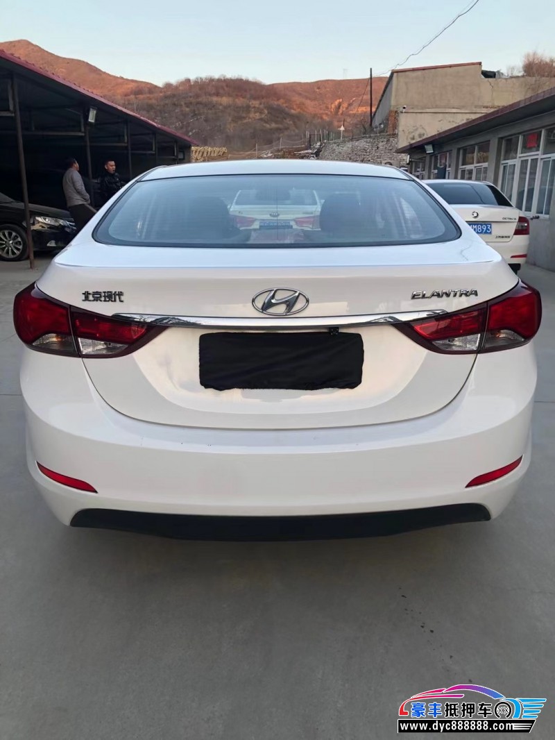 16年现代朗动轿车 [已售]