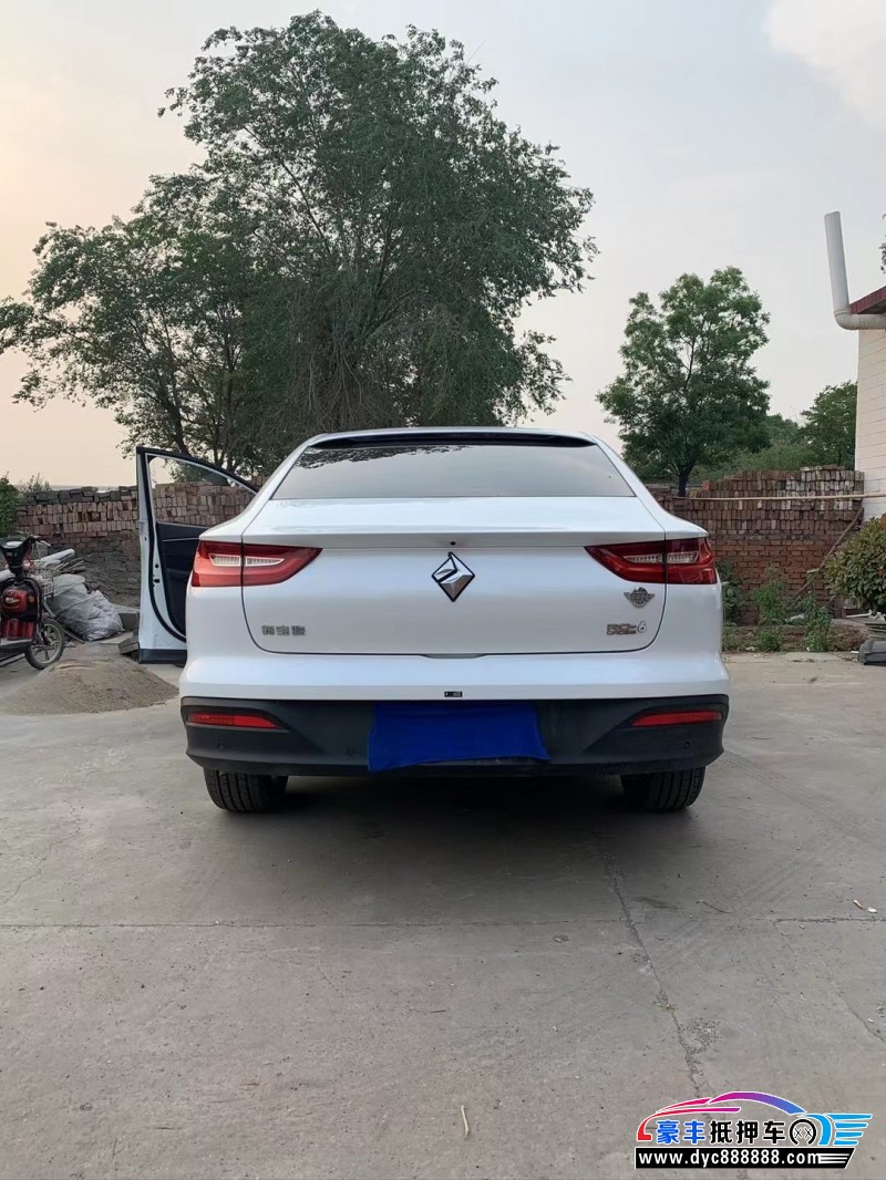 21年宝骏rc6轿车 [已售]