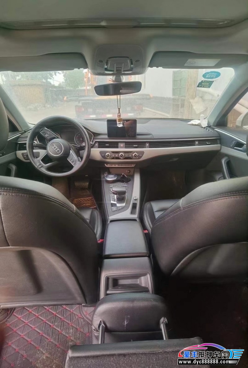 17年奥迪a4轿车 [已售]
