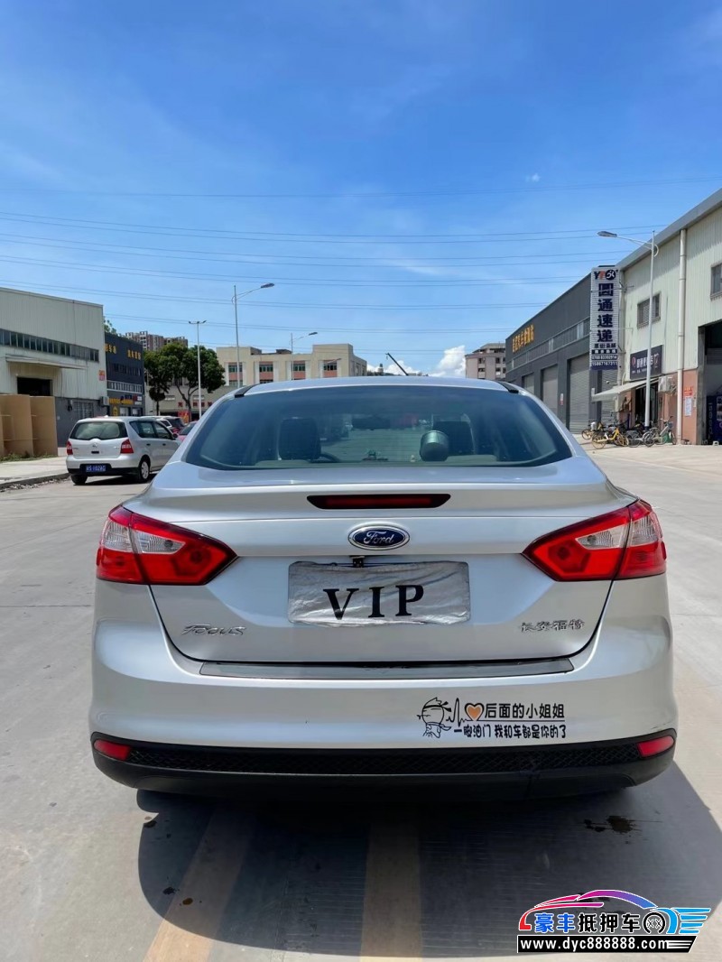 14年福特福克斯轿车 [已售]