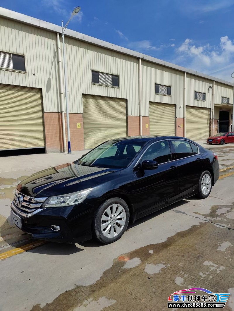 14年本田雅阁轿车 [已售]
