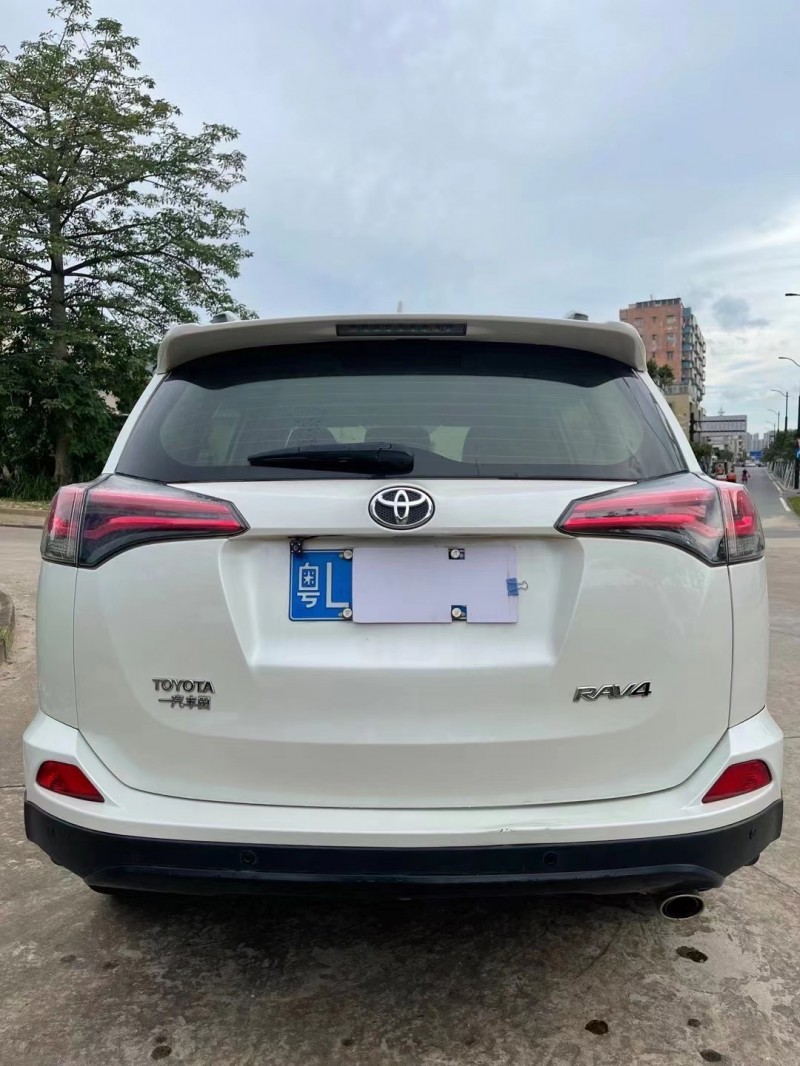 19年丰田rav4轿车已售