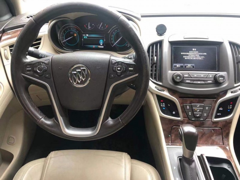 15年别克君越轿车已售