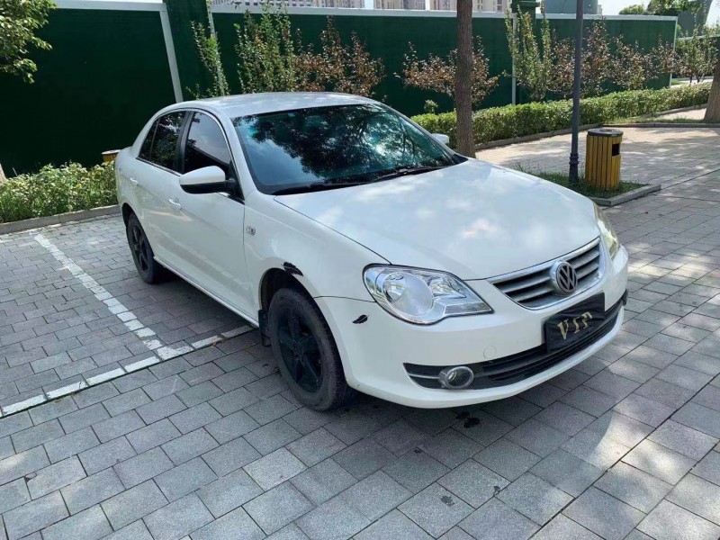 12年大众宝来轿车 [已售]