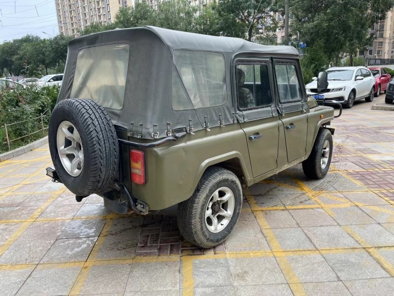 15年北汽製造bj 212suv [已售]