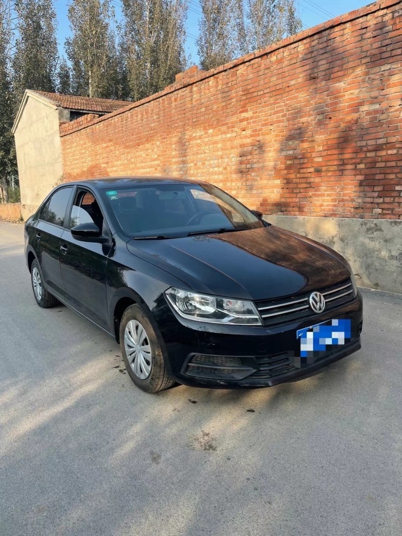 17年大众桑塔纳轿车 [已售]