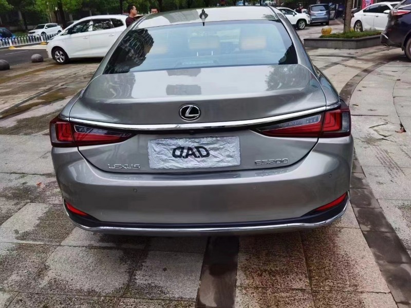 20年雷克萨斯es轿车已售