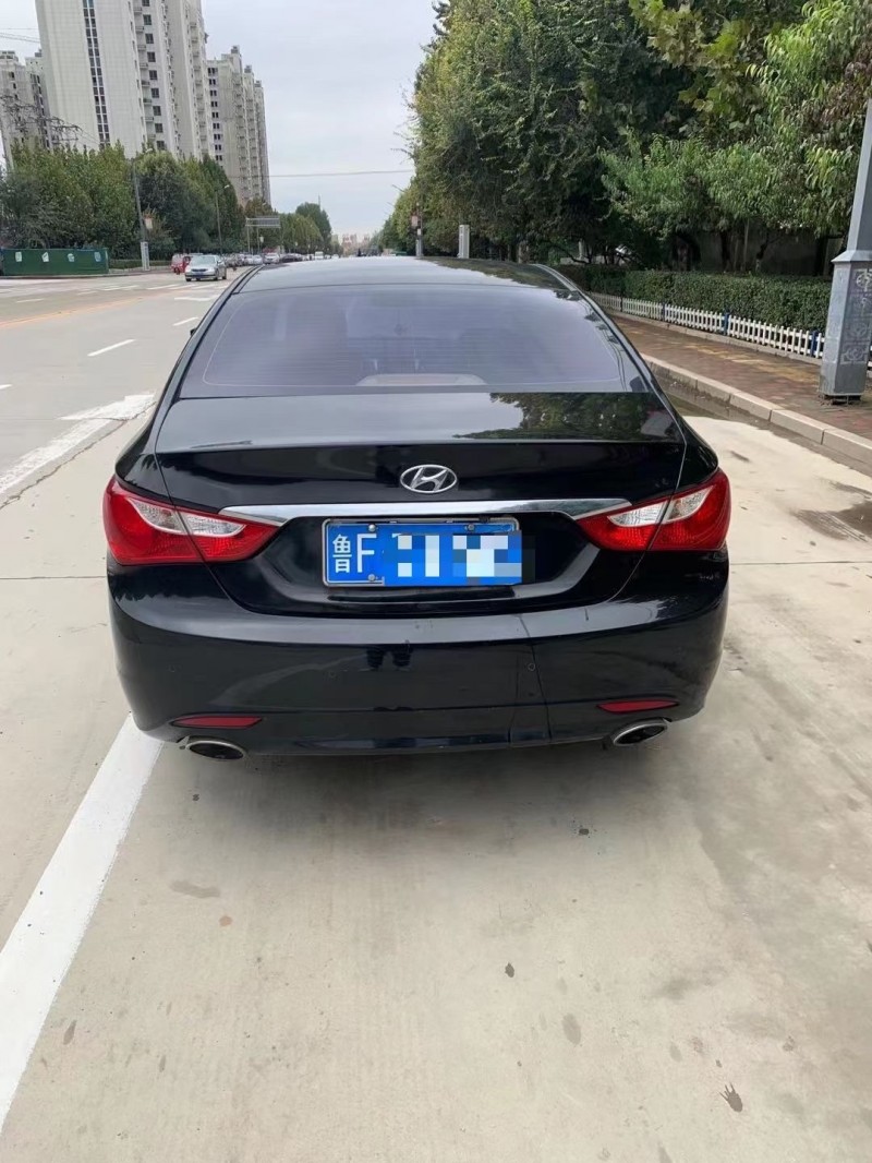 16年现代索纳塔轿车已售