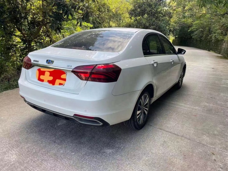 18年吉利帝豪轿车已售