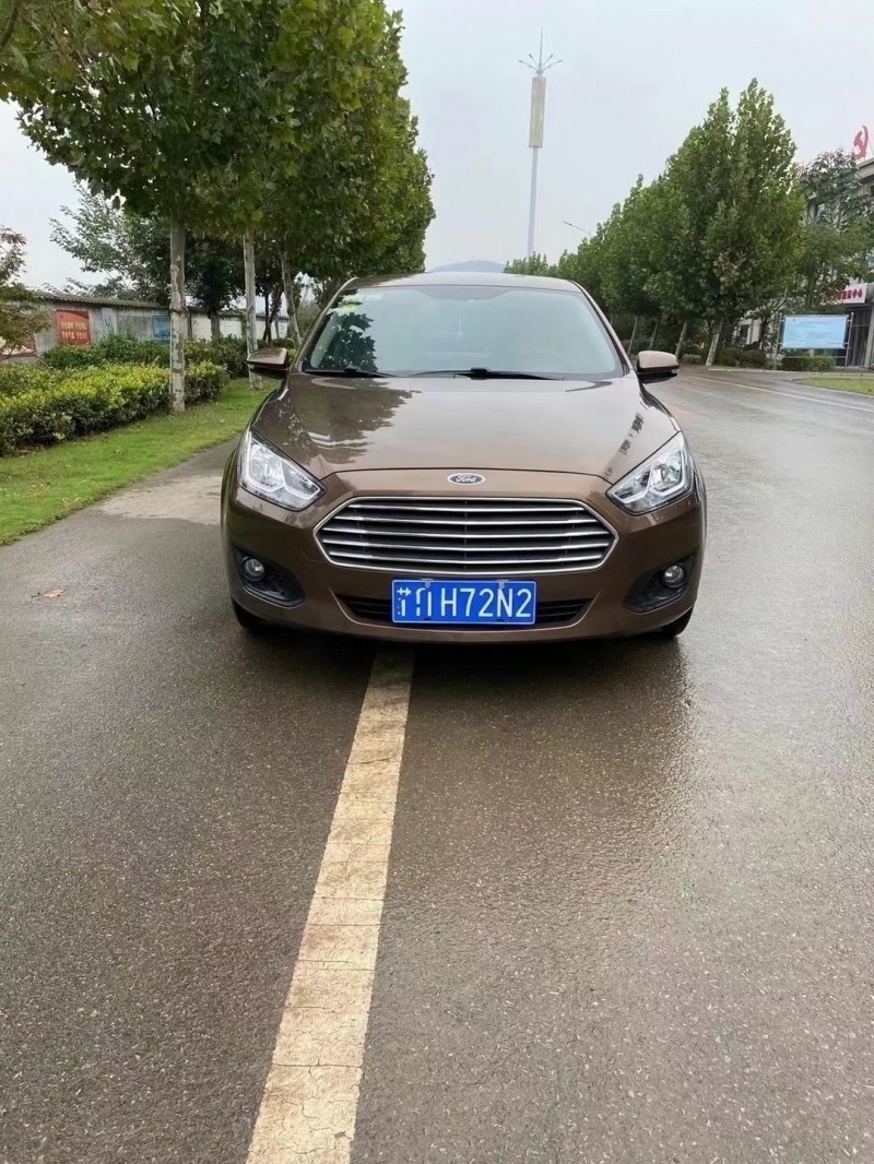 17年福特福睿斯轿车已售