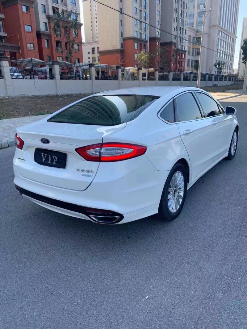 15年福特蒙迪欧轿车 [已售]