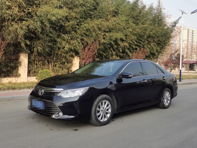 15年丰田凯美瑞轿车已售