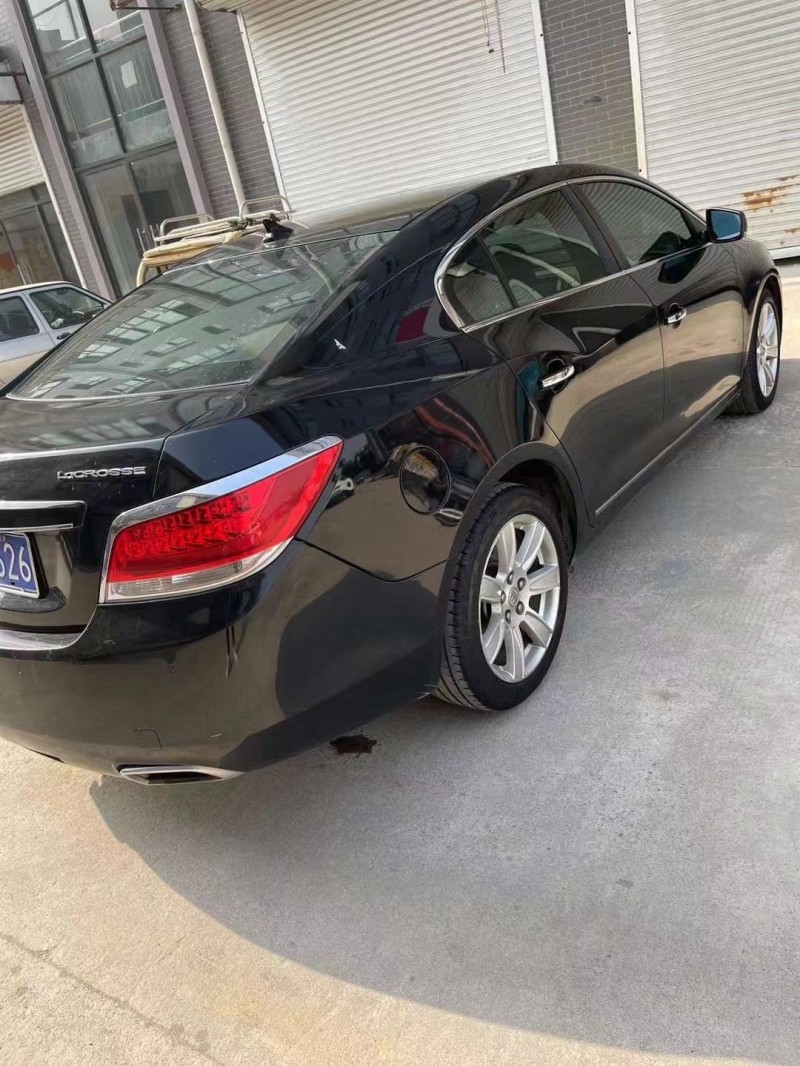 13年别克君越轿车已售