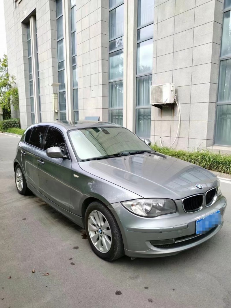 10年宝马1系轿车 [已售]