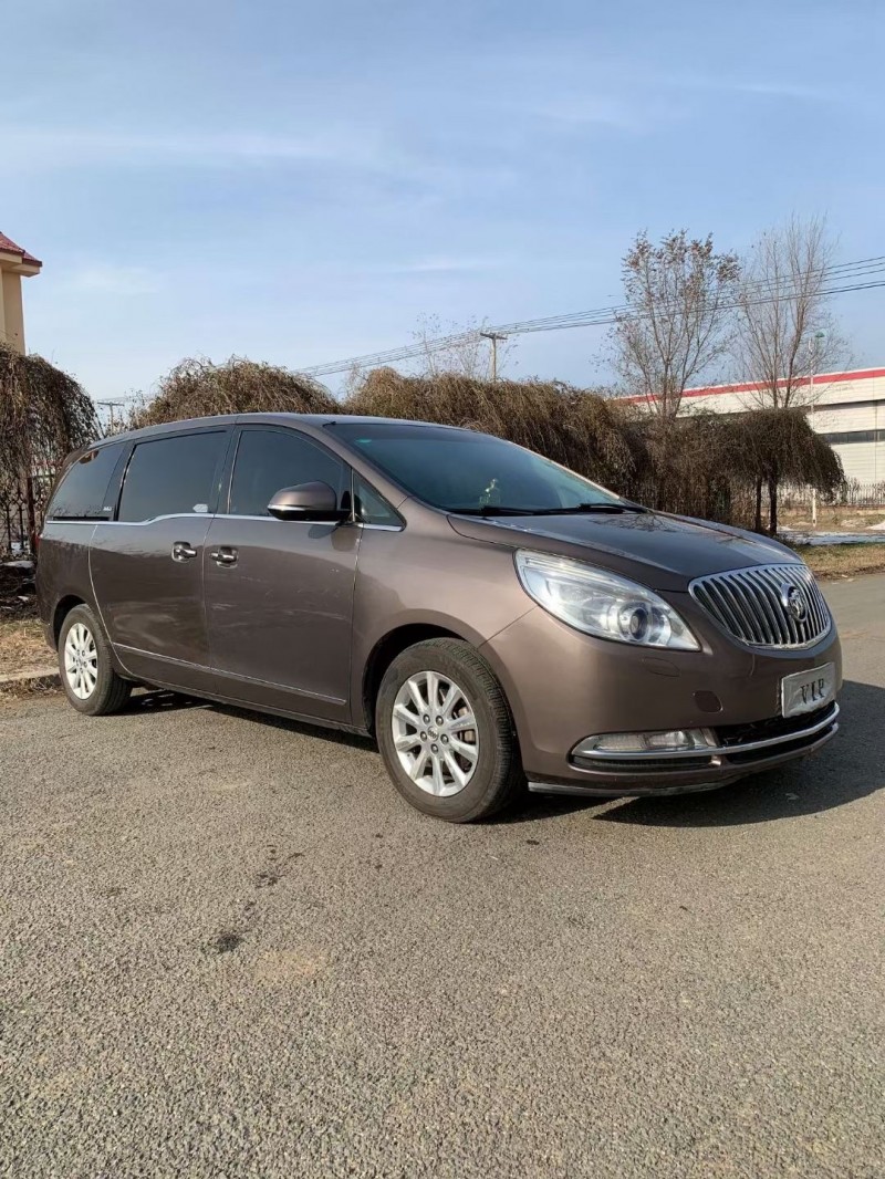 12年别克gl8mpv [已售]