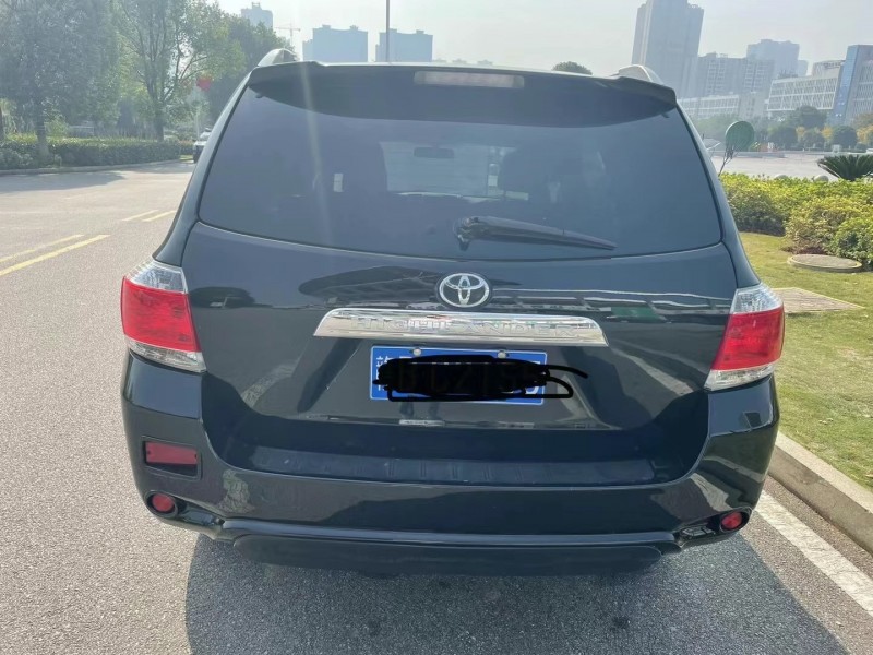 13年丰田汉兰达轿车已售