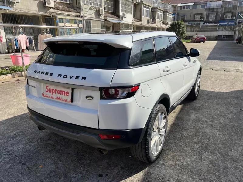 15年路虎揽胜极光轿车 [在售]