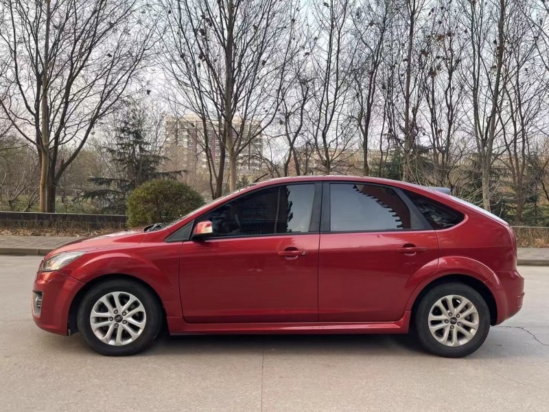 12年福特福克斯轿车已售