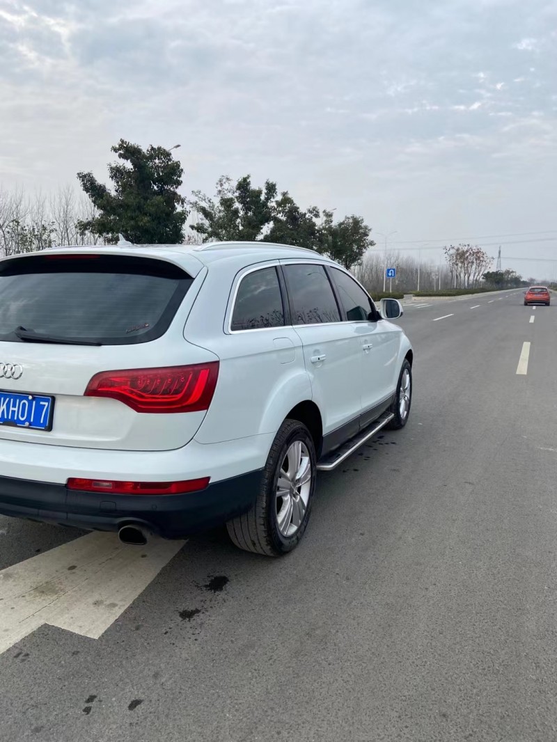 14年奥迪q7轿车已售