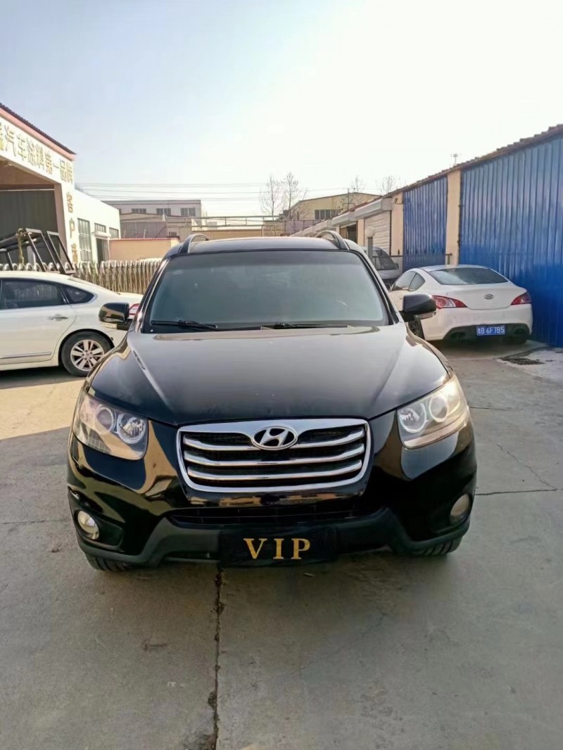 12年现代途胜suv在售