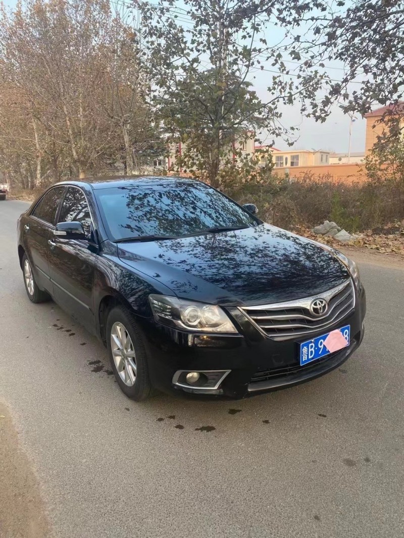 13年丰田凯美瑞轿车在售