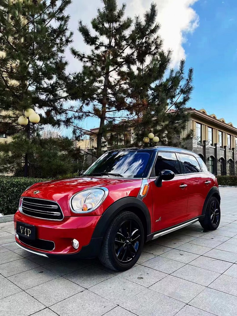 15年宝马mini轿车在售