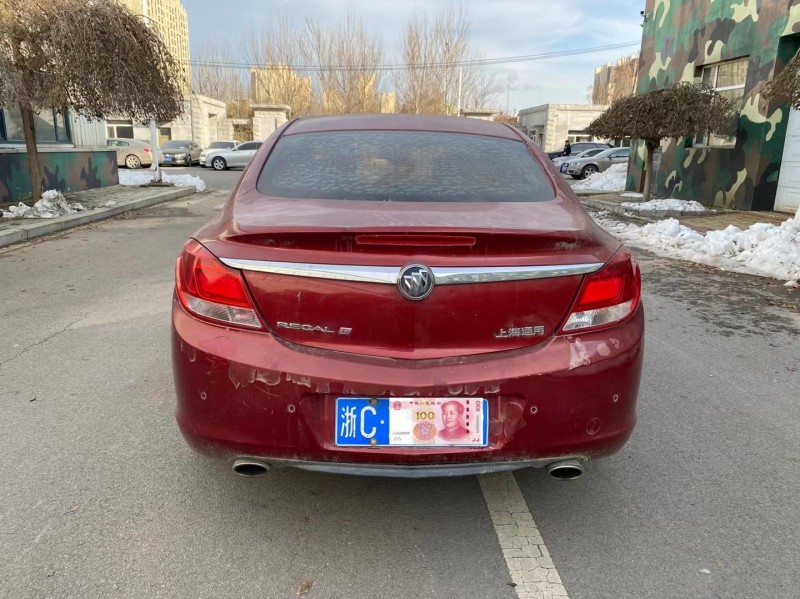 10年别克君威轿车在售