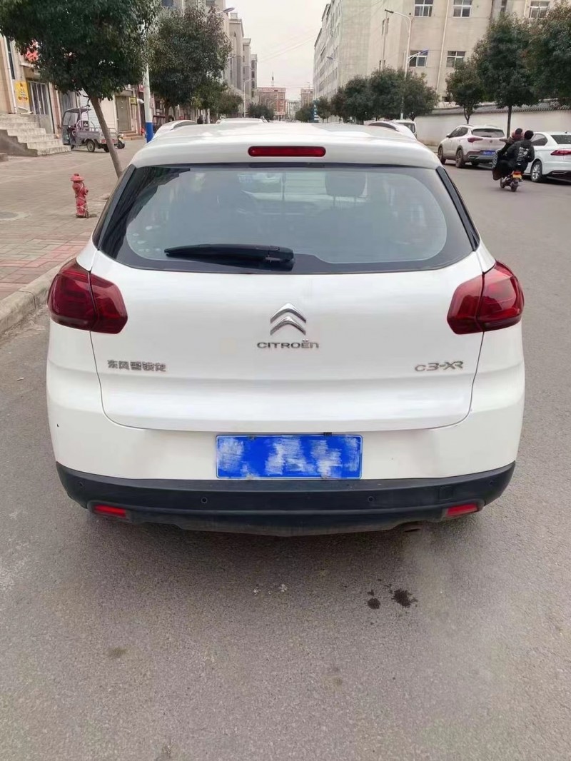 16年雪铁龙c3xrsuv已售