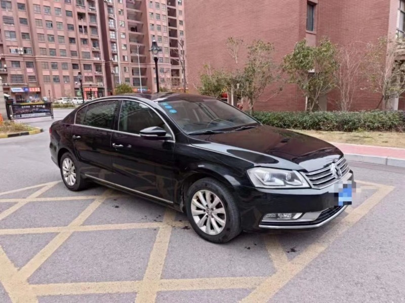 13年大众迈腾轿车已售