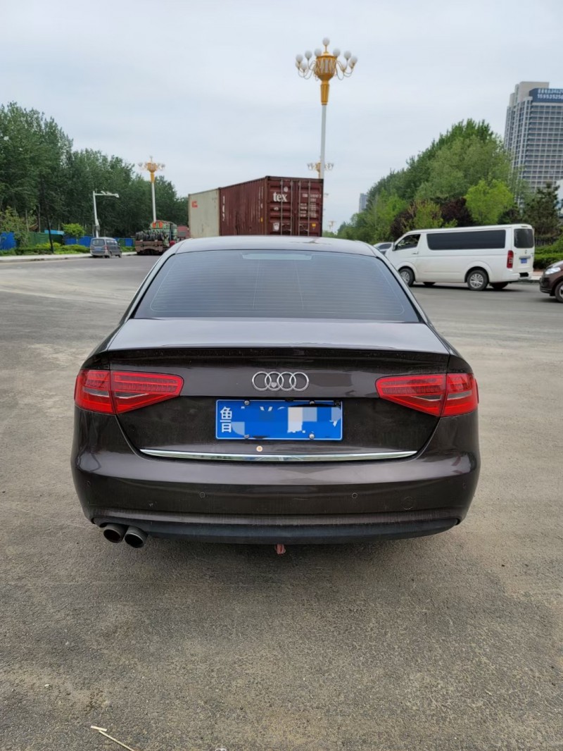 15年奥迪a4l轿车在售