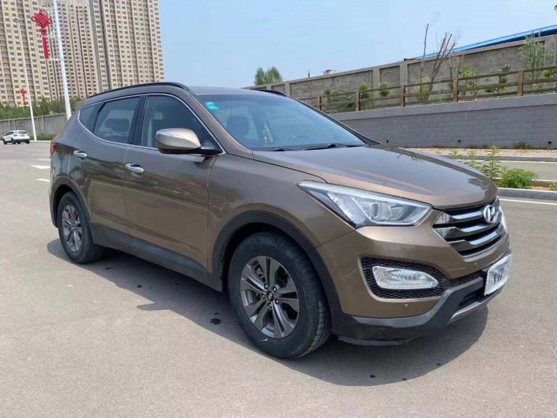 14年现代全新胜达轿车在售