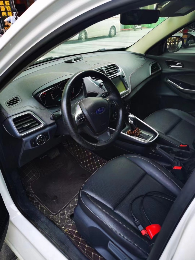 18年福特福睿斯轿车已售