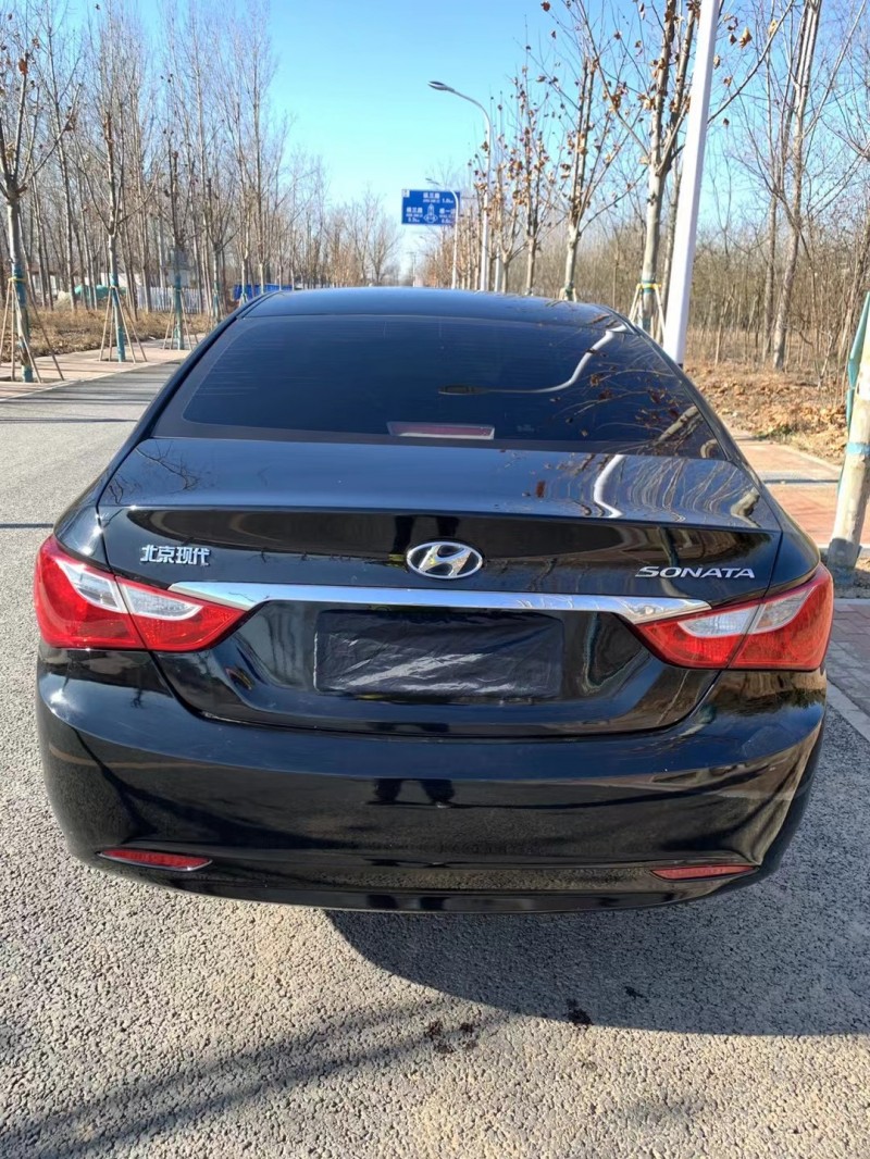 16年现代索纳塔八轿车已售
