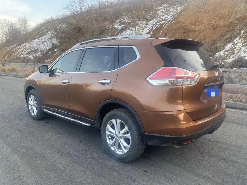 14年日产奇骏suv在售