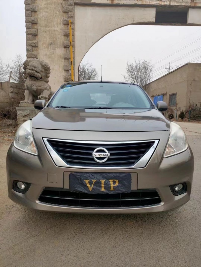 14年日产阳光轿车在售