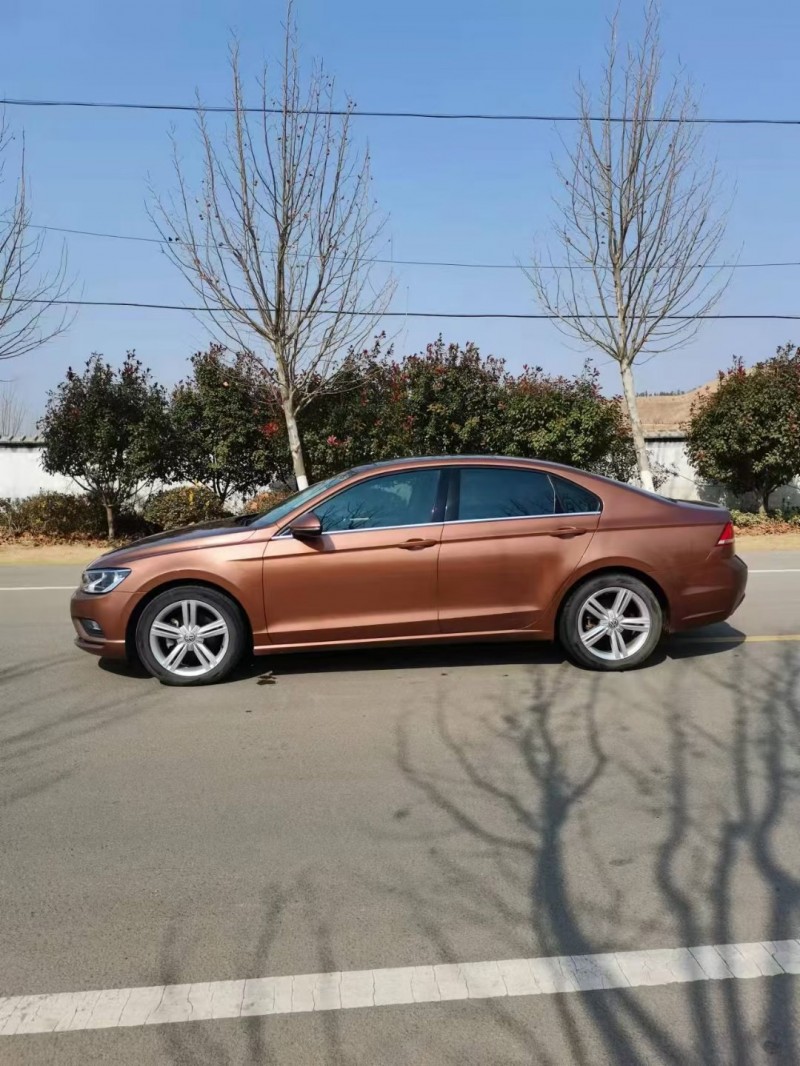 17年大众凌渡轿车在售