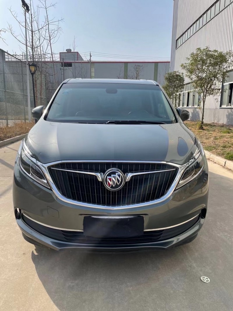 18年别克gl8轿车在售