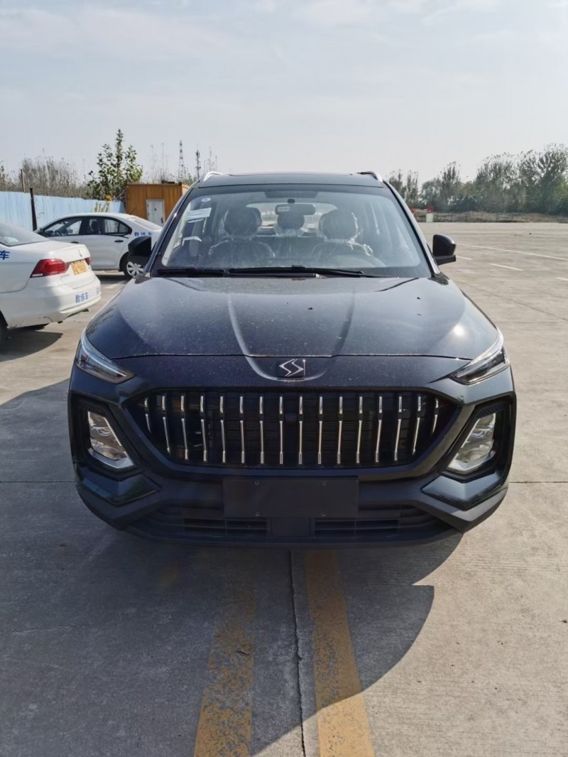 抵押车出售21年江淮思皓x8轿车