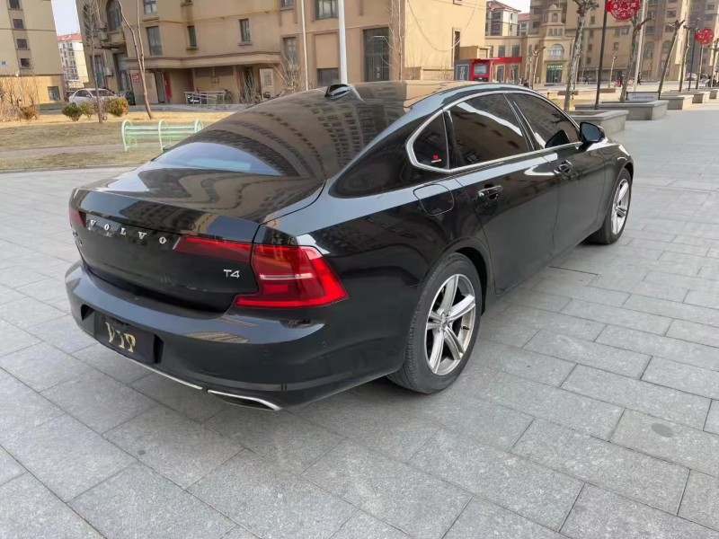 18年沃尔沃s90轿车已售