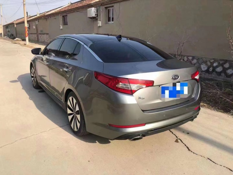 12年起亚k5轿车已售