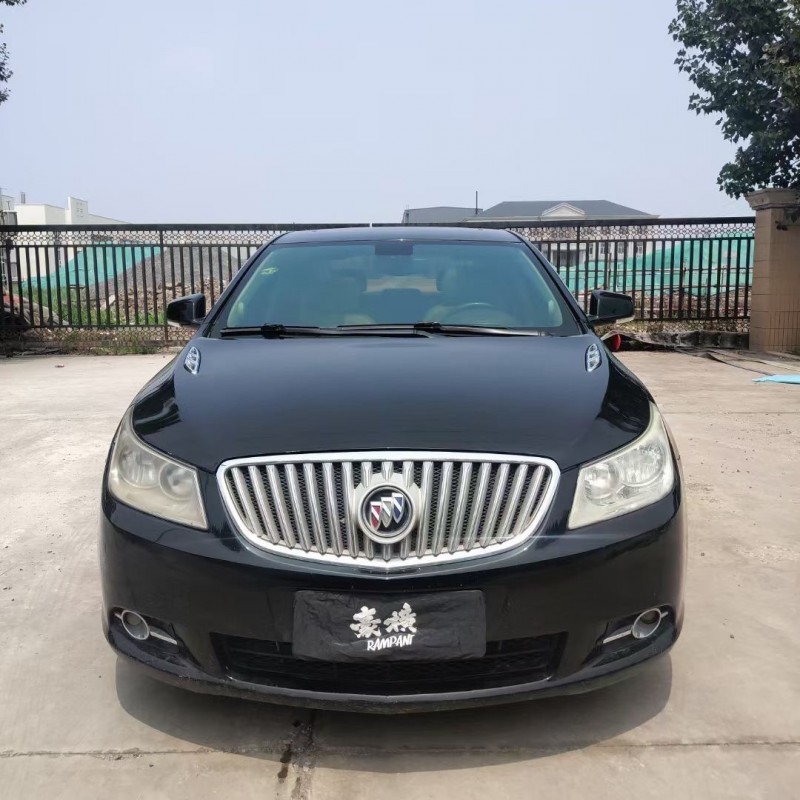 11年别克君越轿车在售