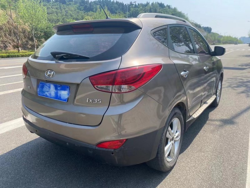 13年现代ix35suv已售