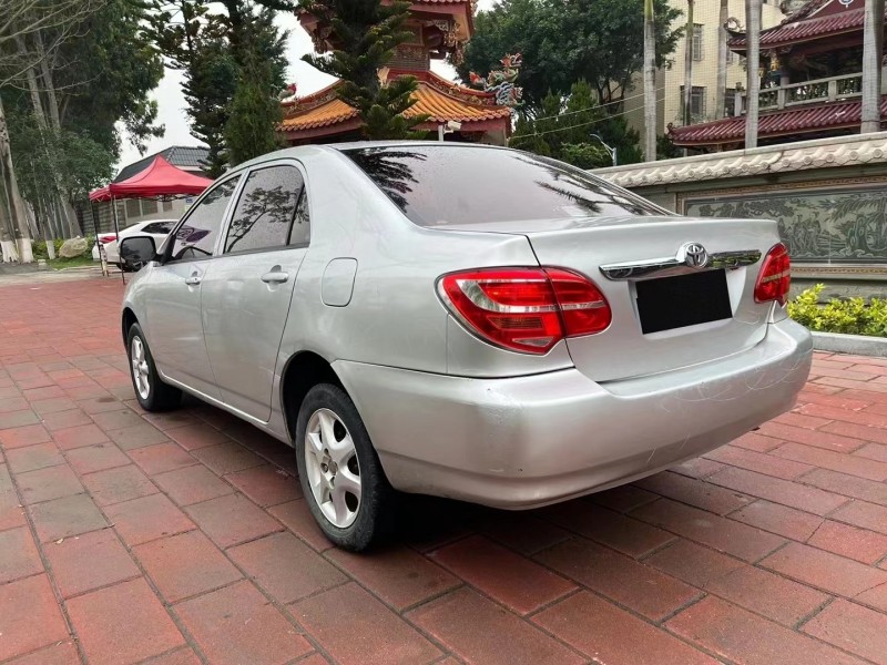 16年丰田花冠轿车在售